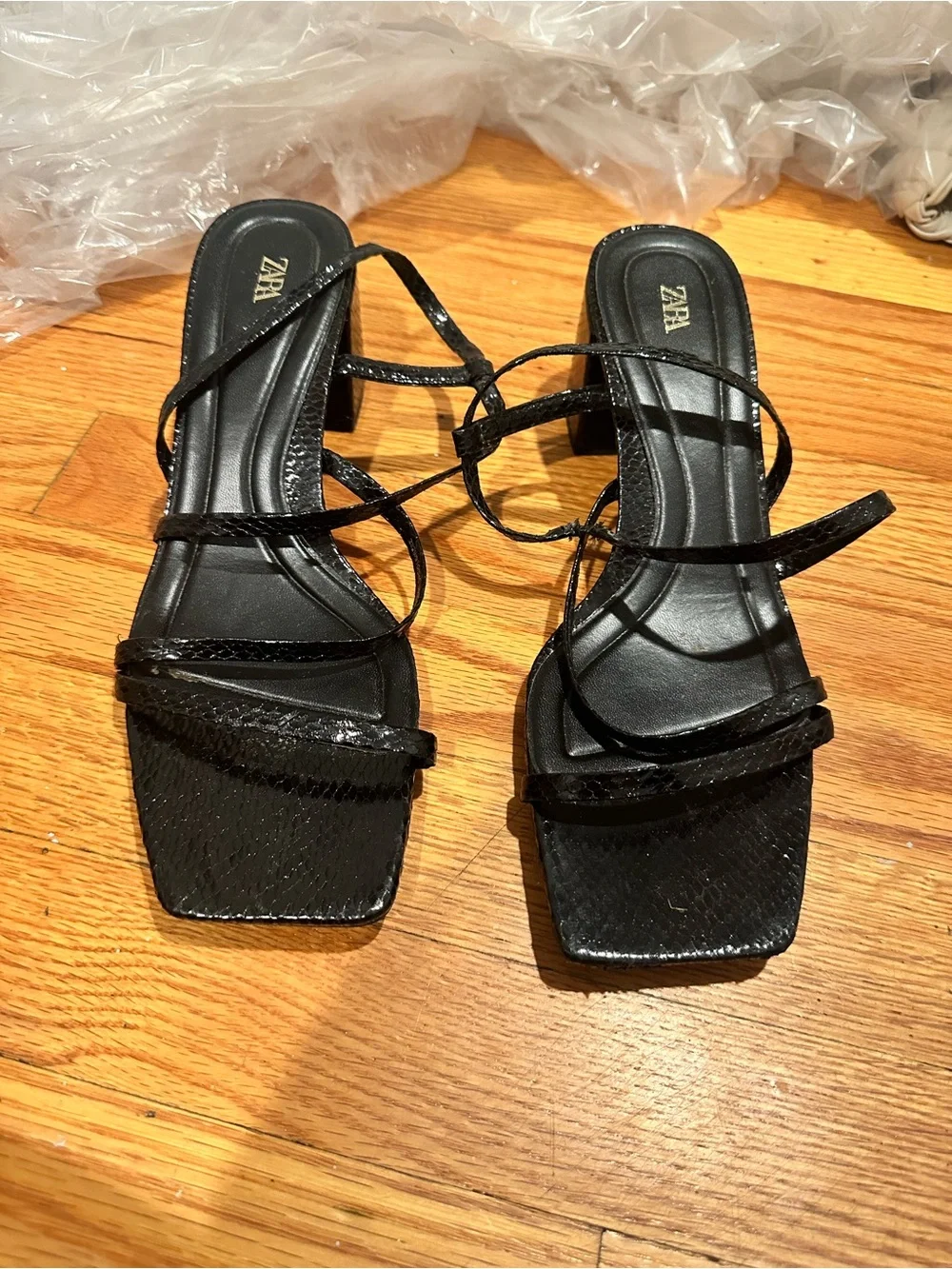 ZARA Black Strappy Square-Toe Block Heel Sandals